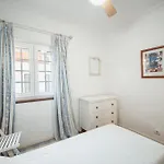 3 Bedroom Town House - Historic Centre Of Cascais. 100 Mts From The And Centre Of * Cascais