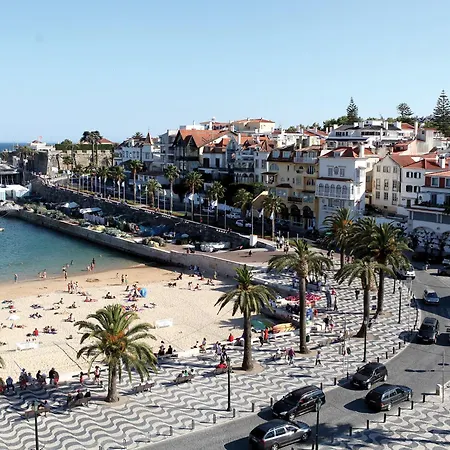 Hébergement de vacances 3 Bedroom Town House - Historic Centre Of Cascais. 100 Mts From The And Centre Of