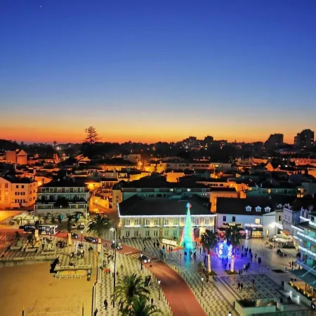 3 Bedroom Town House - Historic Centre Of Cascais. 100 Mts From The And Centre Of
