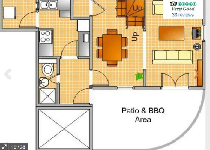 3 Bedroom Town House - Historic Centre Of Cascais. 100 Mts From The And Centre Of